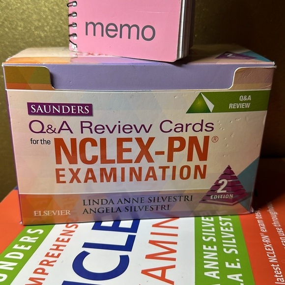 Bundle of Nursing School Textbooks, Flash Cards, and Safety Glasses - Picture 3 of 10